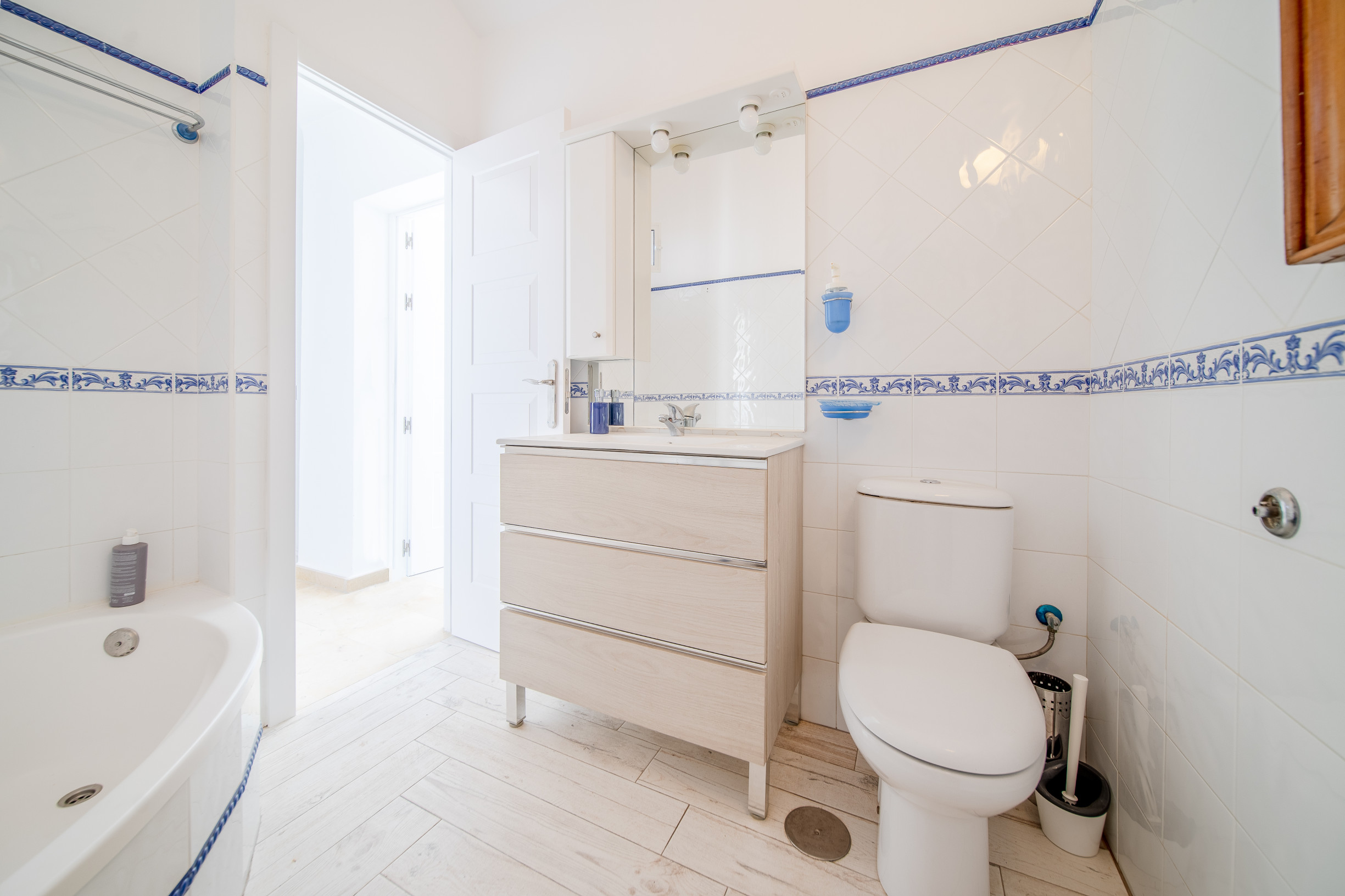 Na predaj- Ampartmán na pobreží Costa del Sol