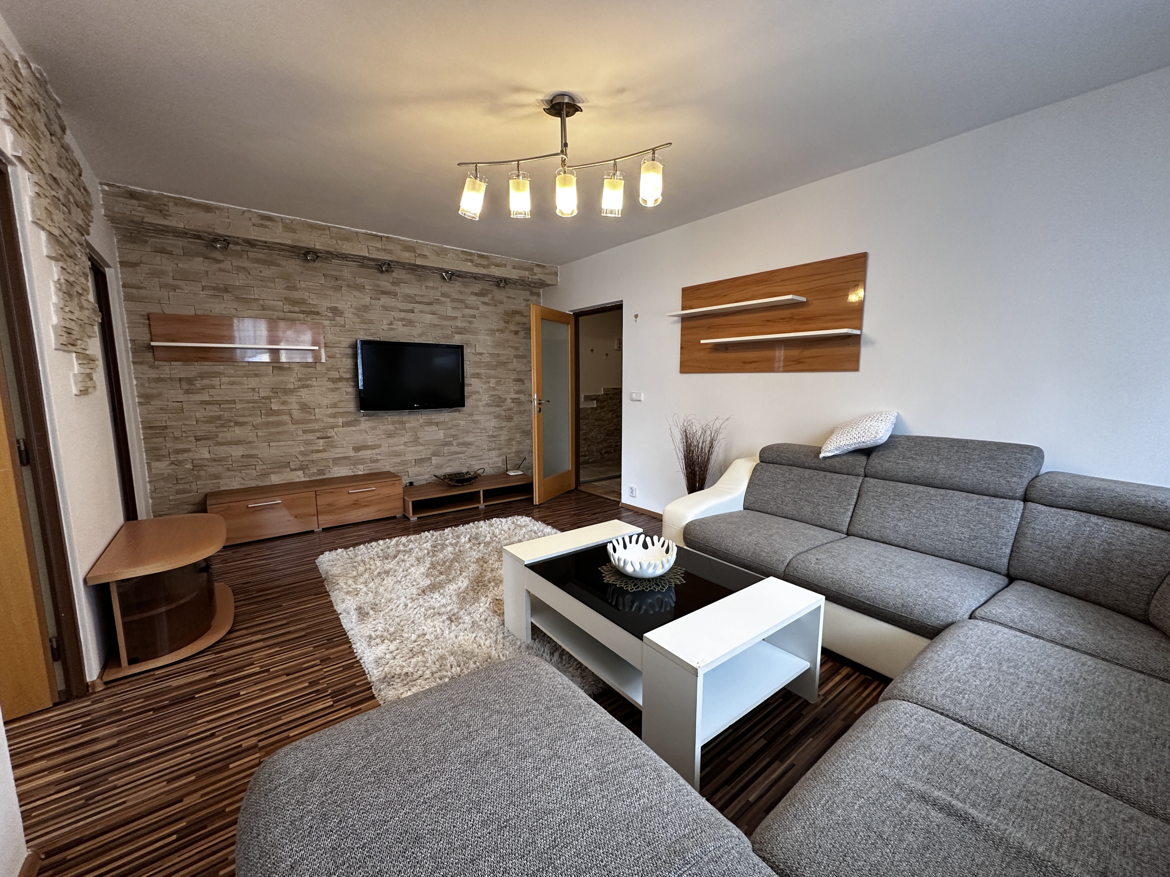 3-izbový byt na prenájom – Liptovský Mikuláš, centrum na dosah