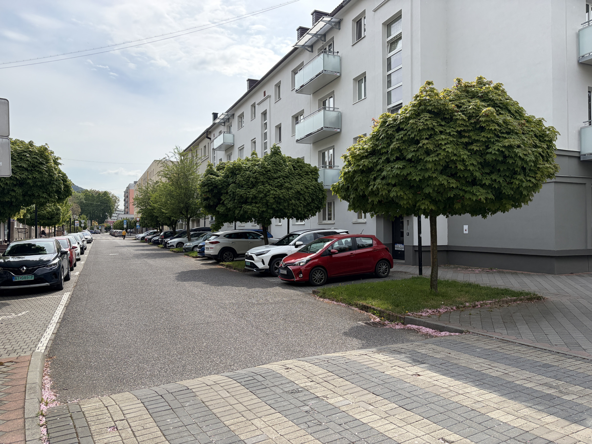 REZERVOVANÉ - Na prenájom 1-izbový byt s balkónom-Ružomberok
