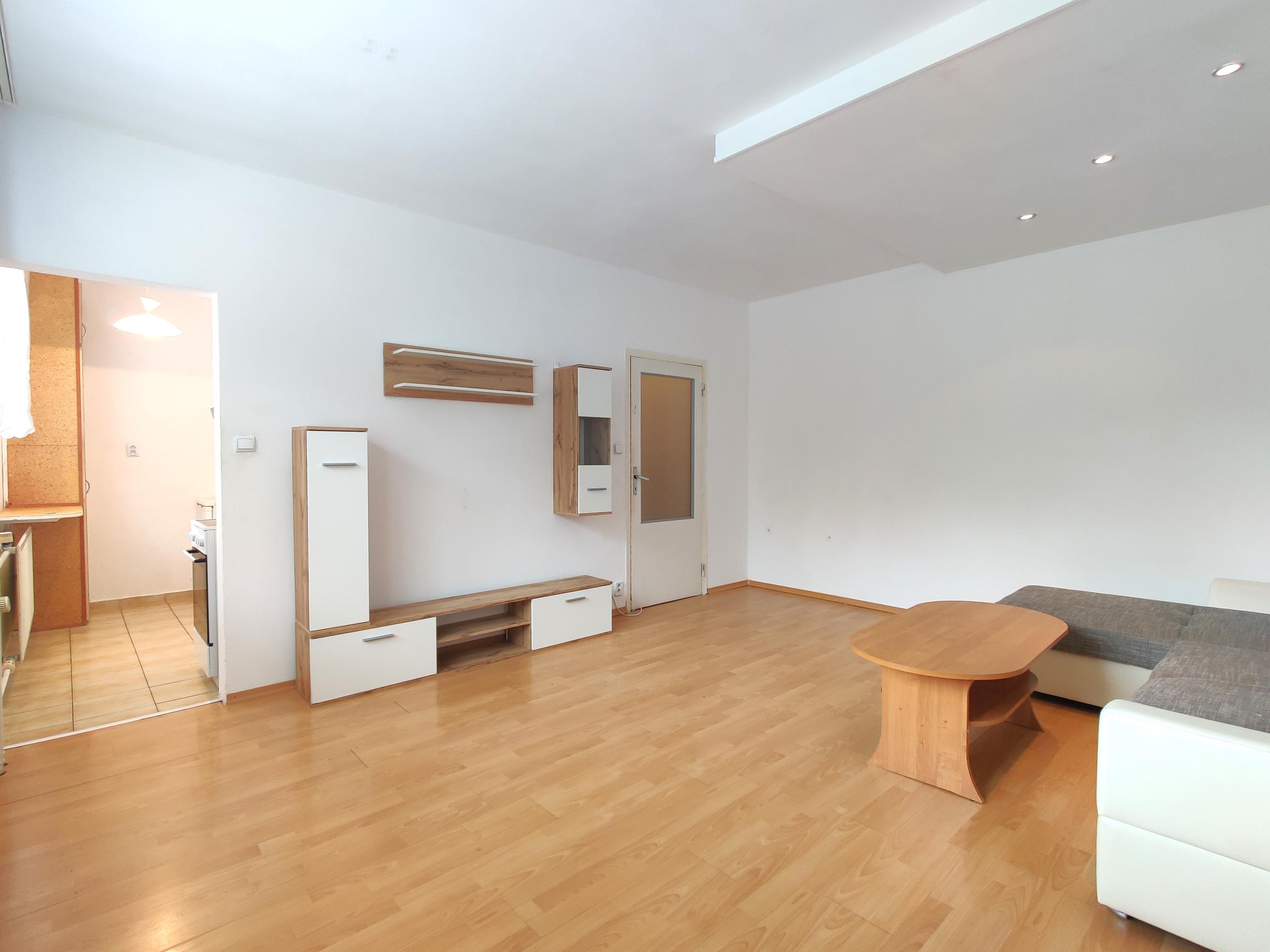 1-room apartment for rent, Ružomberok - Kľačno