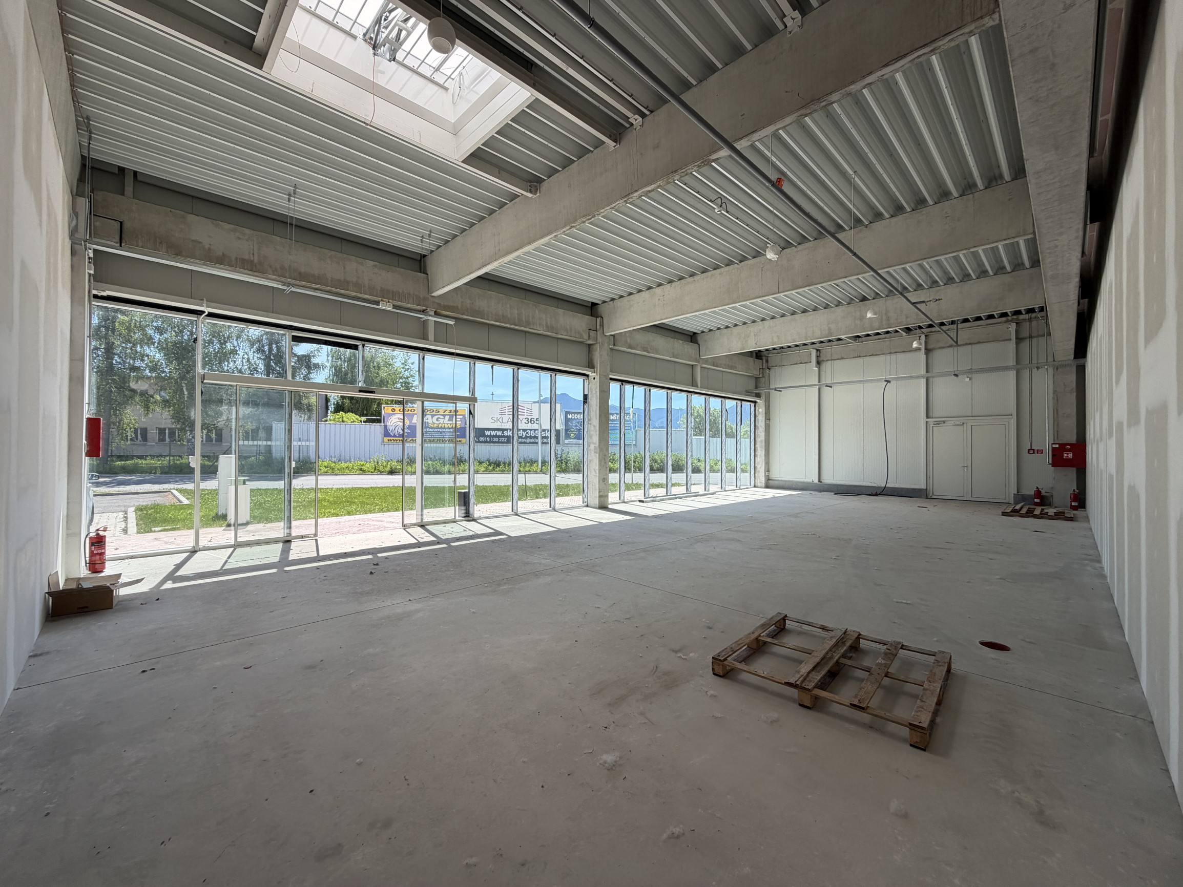 Moderný obchodný priestor 175,8 m² na prenájom – OC Point, Liptovský Mikuláš