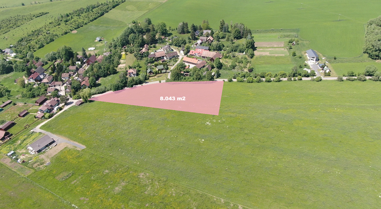 Stavebný pozemok 8043 m² pri Liptovskom Trnovci