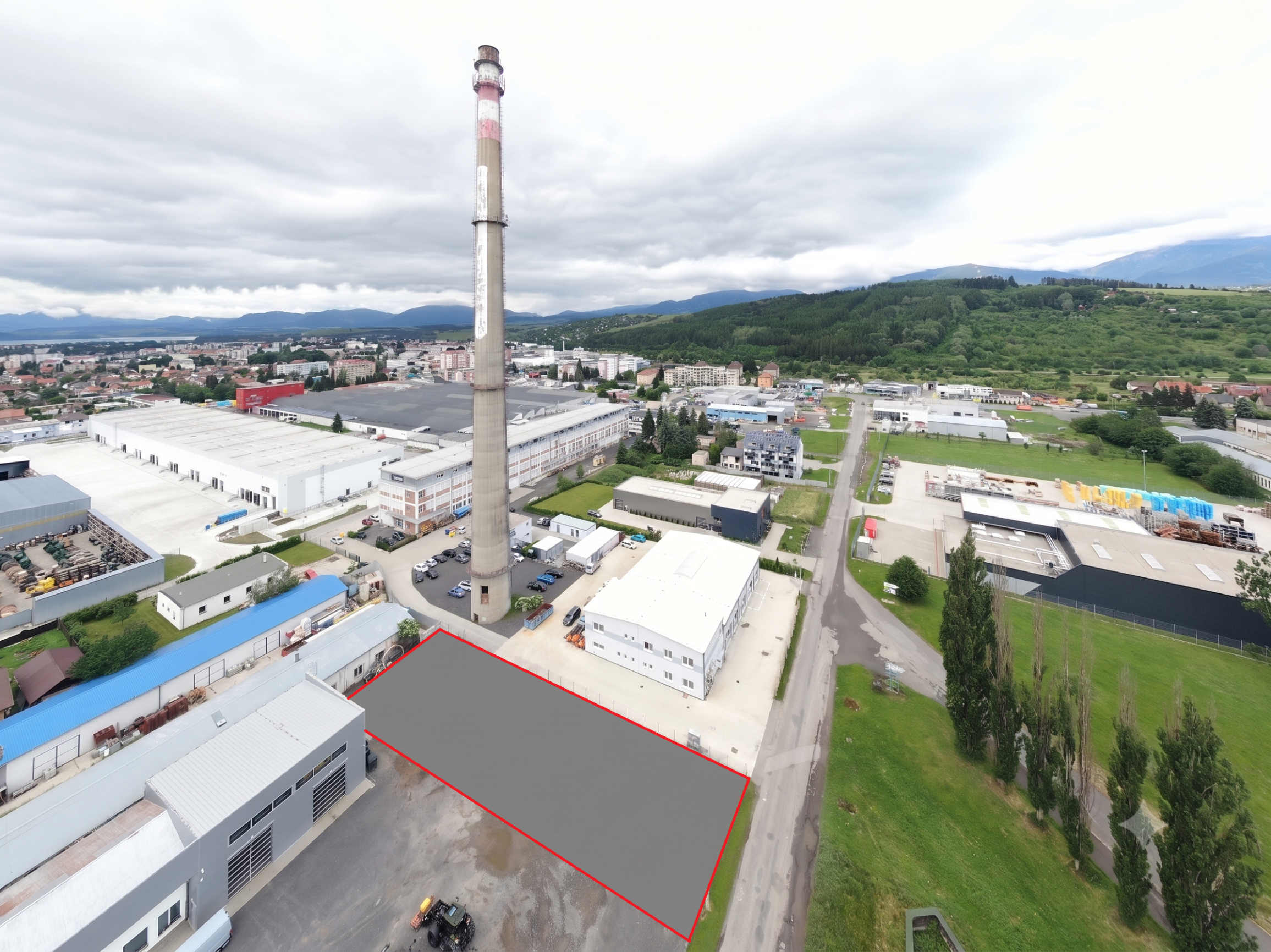 Stavebný pozemok 1300m² so stavebným povolením v LM