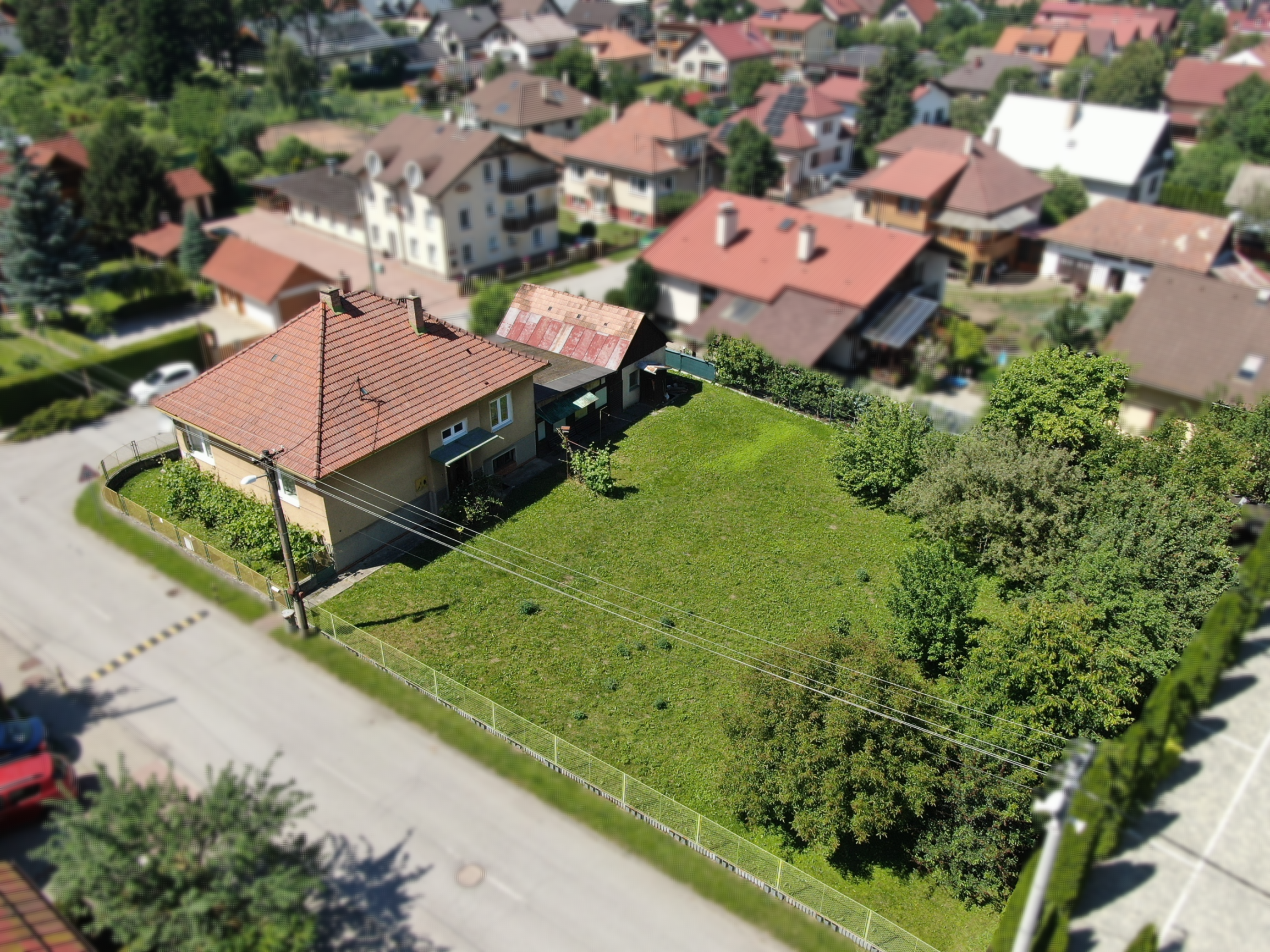 RD s pozemkom 1099m² v Demänovej – skvelá investícia