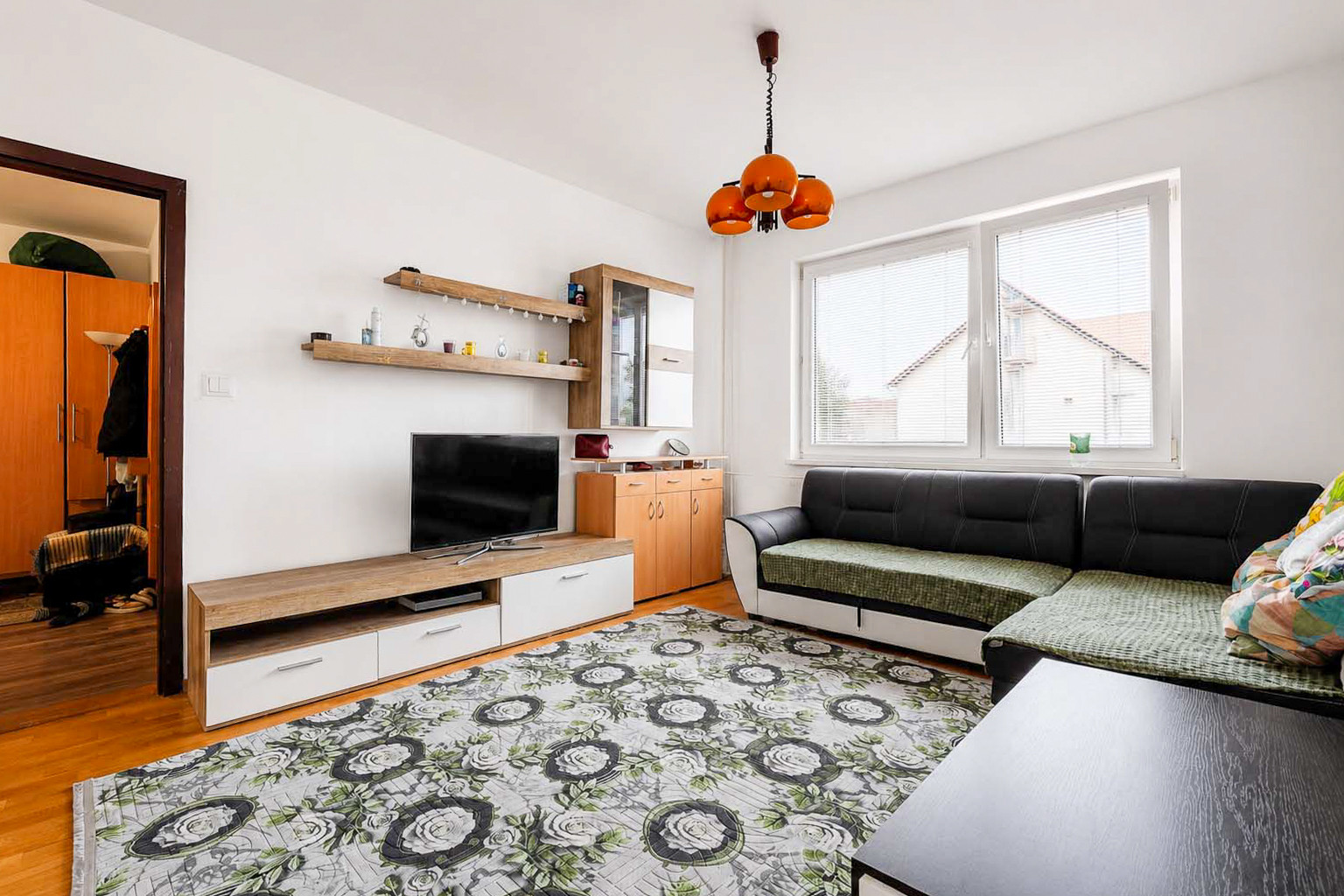 NA PREDAJ 4-izbový byt s balkónom, Liptovský Mikuláš – 77 m²