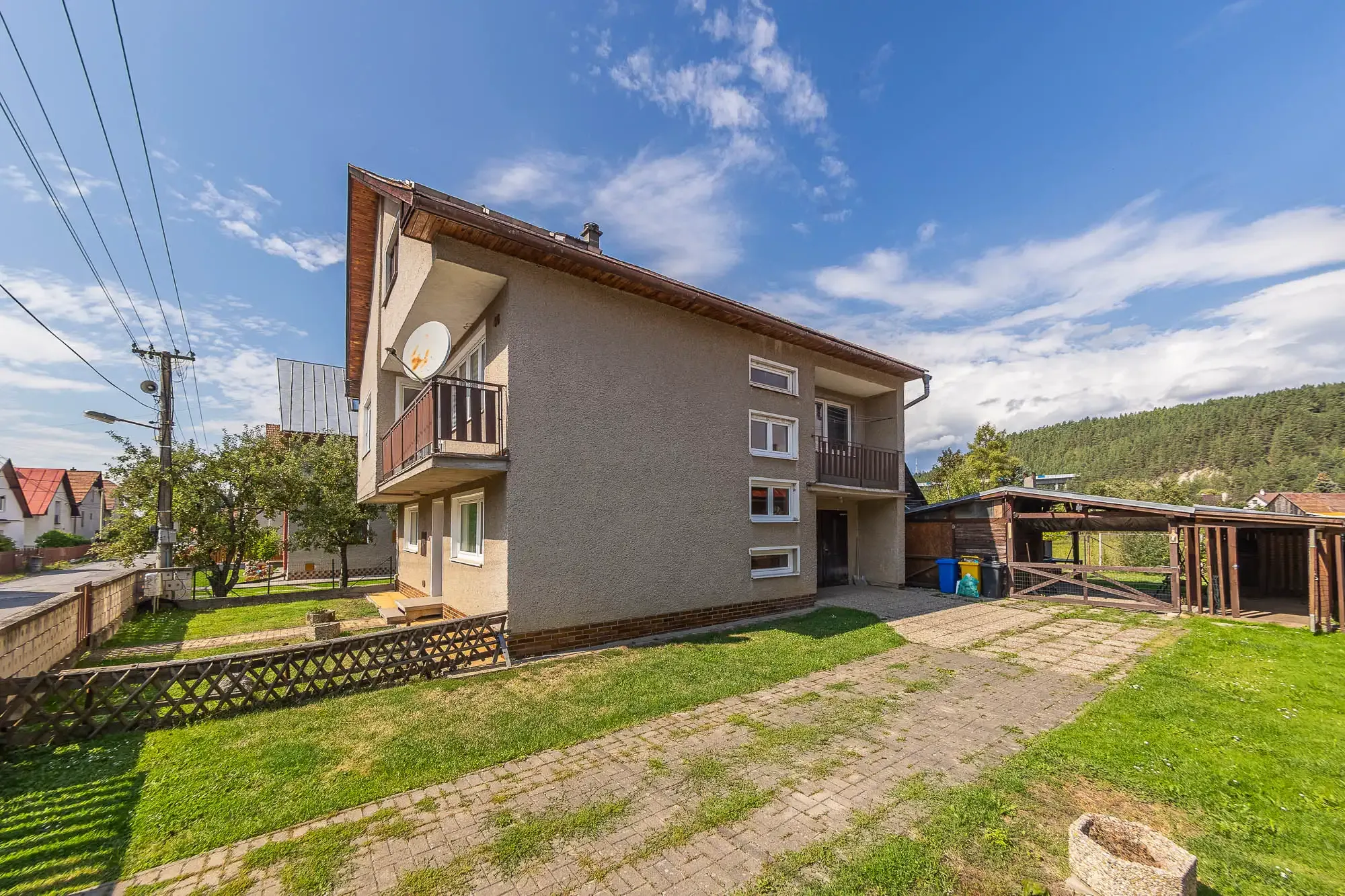 Na predaj: Priestranný 5-izbový rodinný dom s veľkým pozemkom (1250 m²) v Podturni