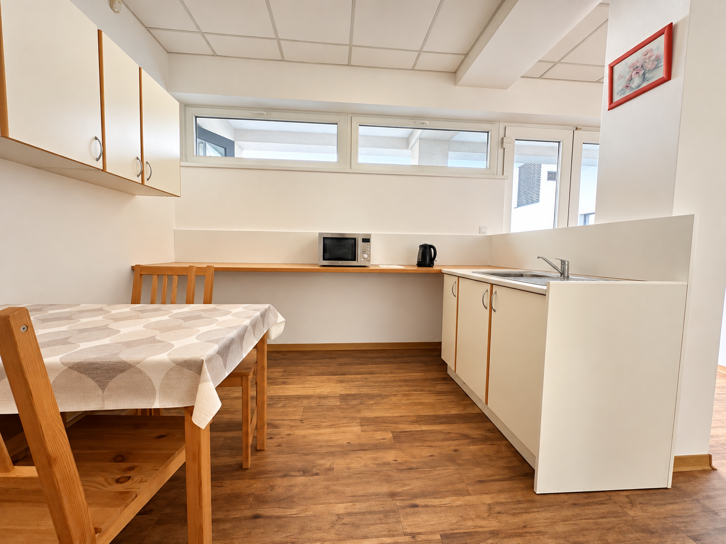 KANCELÁRIA 35 m² NA PRENÁJOM | 450 € VRÁTANE ENERGIÍ