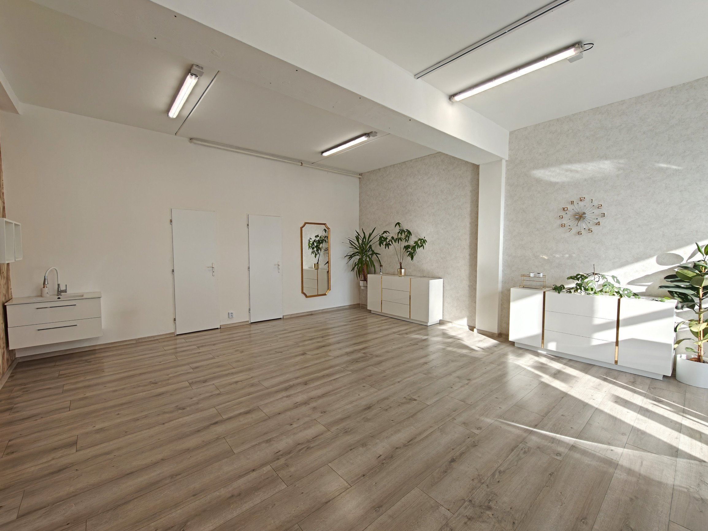 Prenájom obchodného priestoru 55 m2 v centre L. Mikuláša