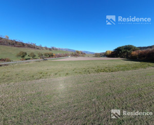 Pozemok na predaj, Beňadiková