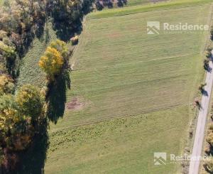 Pozemok na predaj, Beňadiková