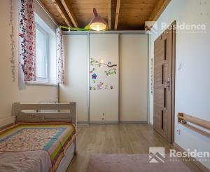 Štýlový vidiecky dom na predaj v podhorskom prostredí Svätého Kríža