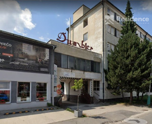 Skladové priestory s nákladným výťahom na prenájom