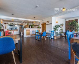 Zabehnutý penzión s reštauráciou, wellnessom a bytom pre majiteľa!