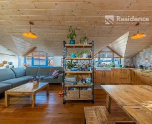 Zabehnutý penzión s reštauráciou, wellnessom a bytom pre majiteľa!