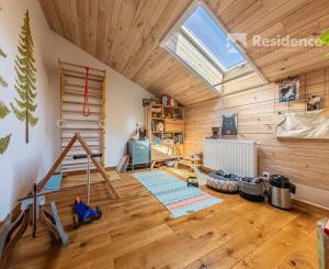 Zabehnutý penzión s reštauráciou, wellnessom a bytom pre majiteľa!