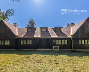 Chata zasadená do liptovskej prírody