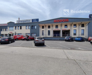 Obchodný priestor do nájmu, 131 m2