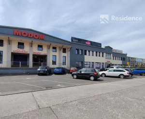 Obchodný priestor do nájmu, 131 m2