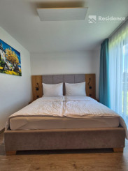 Štýlový 1-izbový apartmán v rezorte Maladinovo – bývajte ako na dovolenke po celý rok!