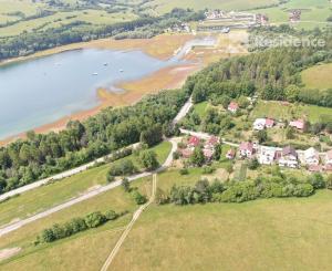 Lukratívny pozemok pri Liptovskej Mare na predaj