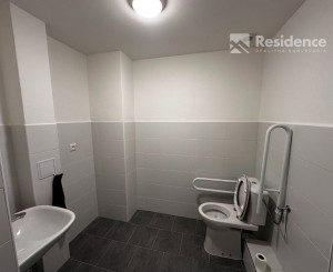 Na predaj priestory pre podnikanie – Kapitána Nálepku, L. Mikuláš