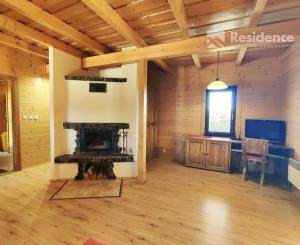 Na predaj štýlové drevenice na brehu Liptovskej Mary