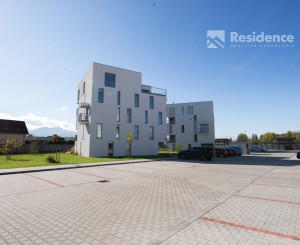 Dvojizbový byt s terasou v areáli Victory Port na prenájom