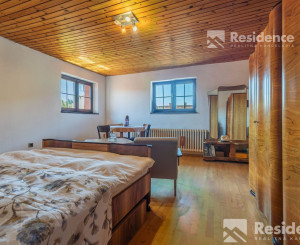 Rodinná usadlosť pri Váhu – domov, ktorý má dušu… aj potenciál!