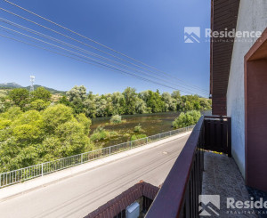 Rodinná usadlosť pri Váhu – domov, ktorý má dušu… aj potenciál!