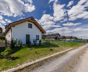 Na predaj – 5-izbový rodinný dom v obci Svätý Kríž