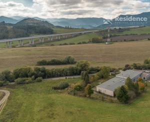 Na predaj rozsiahly objekt na podnikanie v Liskovej