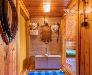 Na predaj drevenica vo Vyšnej Boci