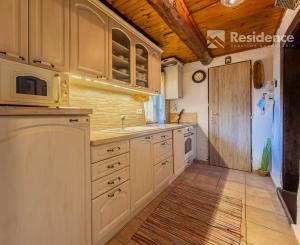 Na predaj drevenica vo Vyšnej Boci