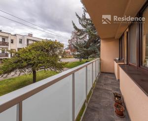 Veľký 2-izbový byt s dvomi balkónmi v krásnom prostredí – Palúdzka, Liptovský Mikuláš