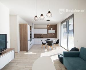 Moderný byt s terasou na prenájom - Victory Port Palúdzka