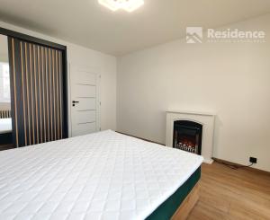 2-Room Apartment for Rent in Podbreziny