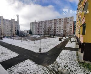 2-Room Apartment for Rent in Podbreziny