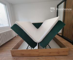 2-Room Apartment for Rent in Podbreziny