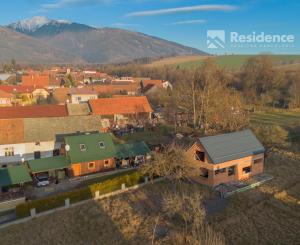 Rodinný dom v hrubej stavbe s pozemkom 2 152 m² Žiar/Liptov
