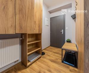 Luxusný horský dvojspálňový apartmán s parkovacím státím v lyžiarskom stredisku Jasná