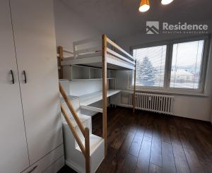 4-izbový byt na prenájom, komplet zariadený, LM