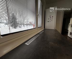 4-izbový byt na prenájom, komplet zariadený, LM