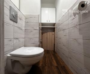 4-izbový byt na prenájom, komplet zariadený, LM