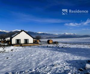 Slnečný stavebný pozemok s panoramatickým výhľadom – Závažná Poruba, Pod Poludnicou