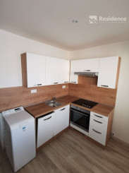 1 - izbový byt po rekonštrukcii na prenájom - Podbreziny