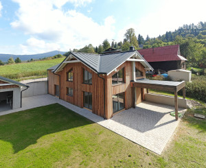 Luxusné chalupy v Zázrivej: Moderný relax v srdci Oravy