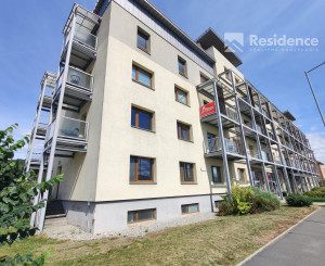 Veľkorysý 4 izbový byt na bývanie aj podnikanie