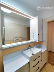 Veľkorysý 4 izbový byt na bývanie aj podnikanie