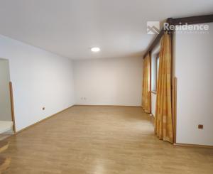 2-izbový byt na prenájom, Liptovský Mikuláš (Nábrežie)