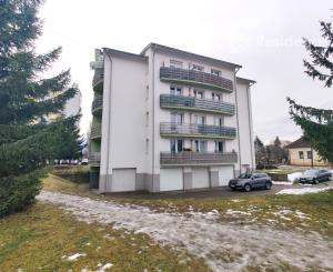 2-izbový byt na prenájom, Liptovský Mikuláš (Nábrežie)